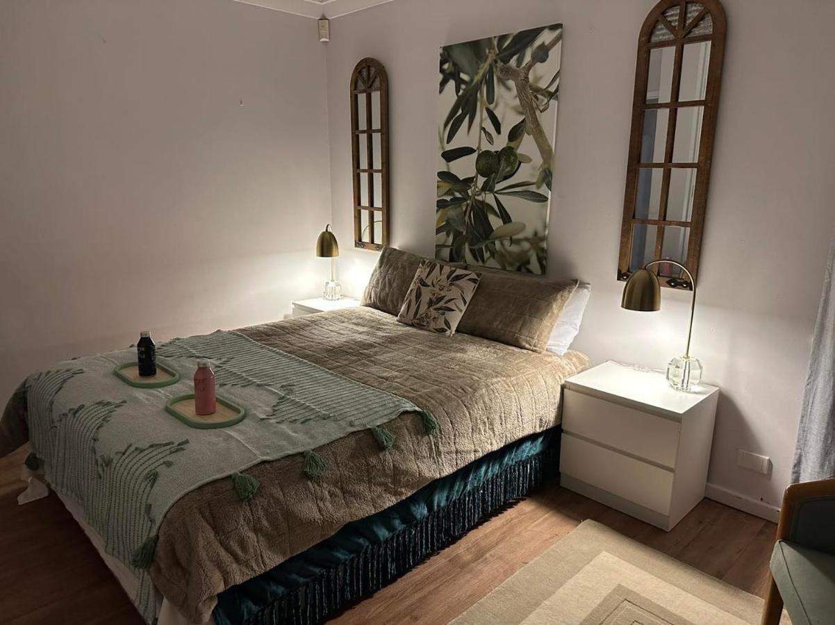 Cozy Inn بيرث المظهر الخارجي الصورة